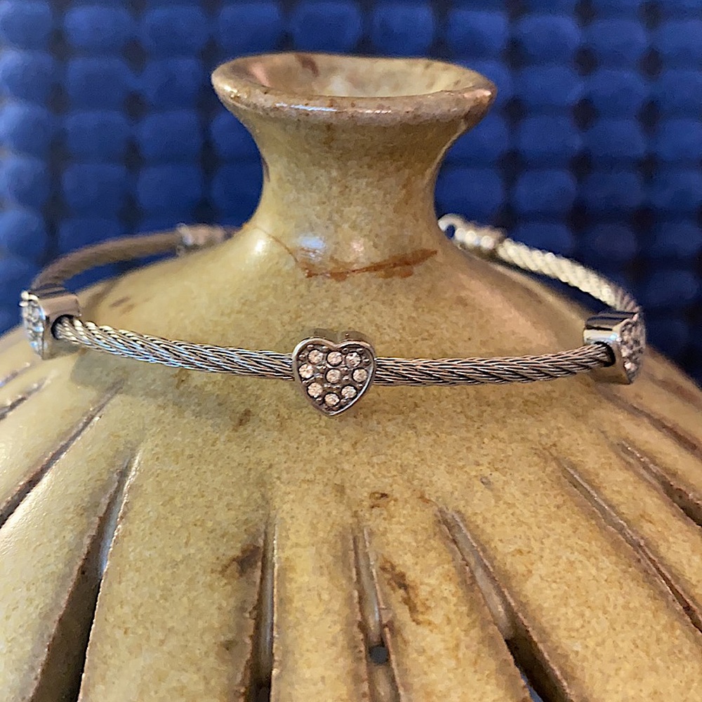 Twisted Cable Bracelet with Pavé Crystal Hearts